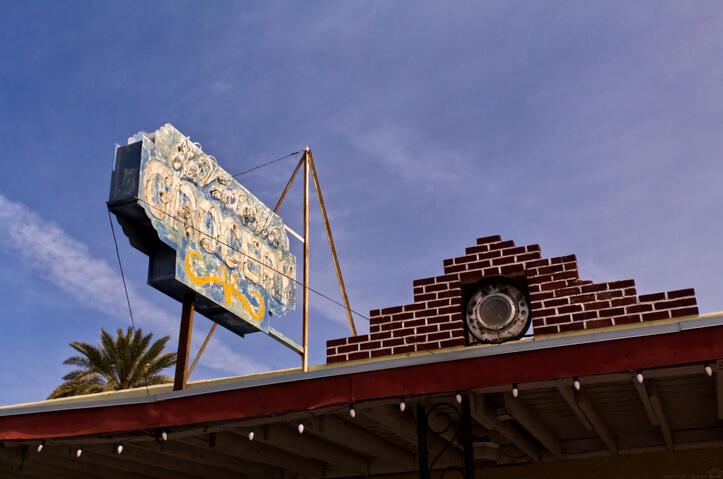 La Victoria Sign and Clock